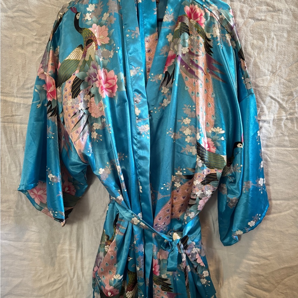 Ami Vibrant Peacock Floral Kimono Robe - Turquoise